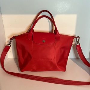 Longchamp 
Le Pliage Energy Medium Shoulder Bag